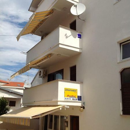 זאדאר Apartments Zrilic מראה חיצוני תמונה